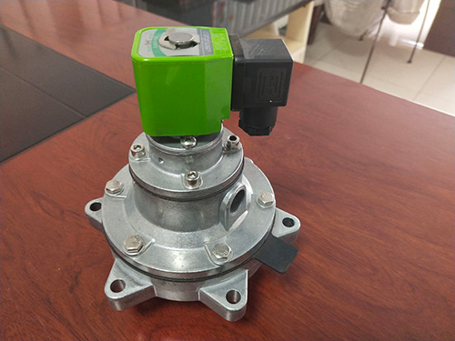 一點(diǎn)五寸淹沒閥